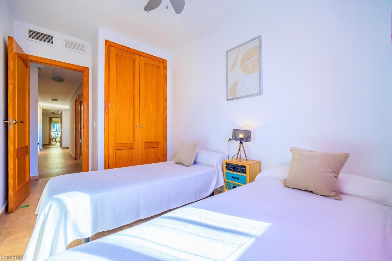 Apartamentos Madrid Torrevieja Dış mekan fotoğraf