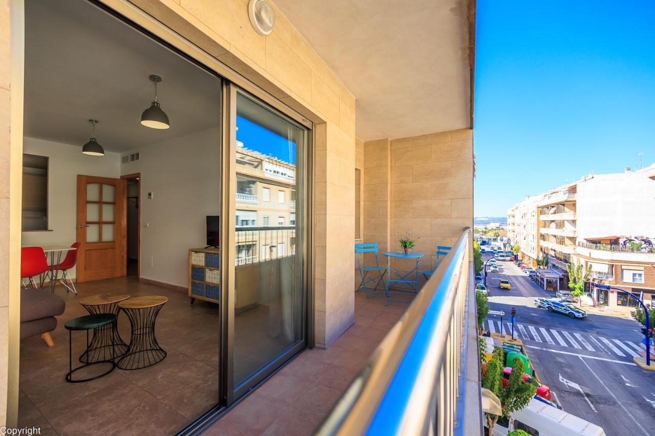 Apartamentos Madrid Torrevieja Dış mekan fotoğraf