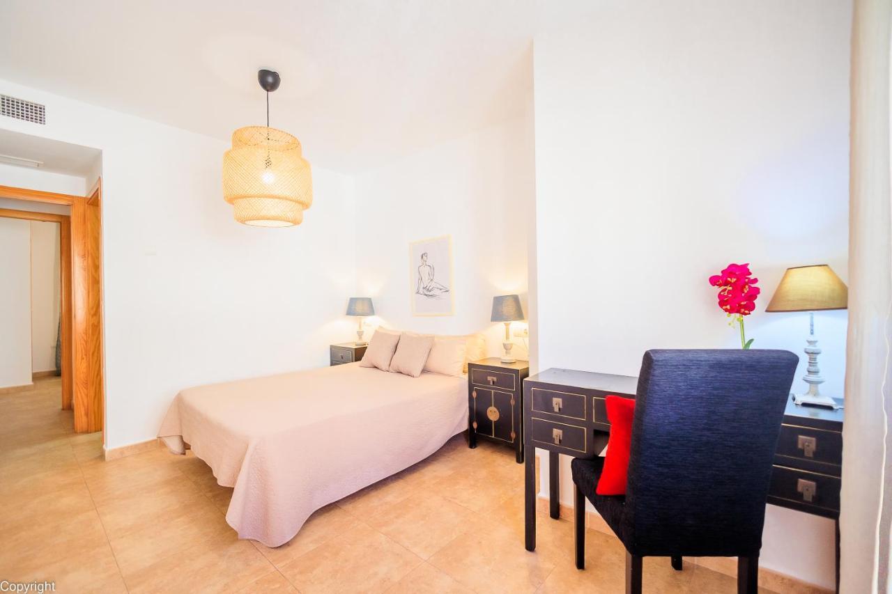 Apartamentos Madrid Torrevieja Dış mekan fotoğraf
