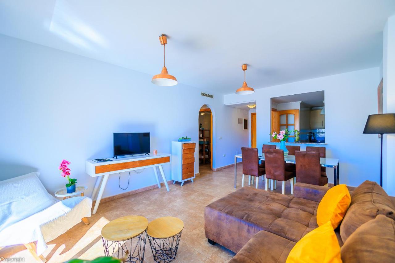 Apartamentos Madrid Torrevieja Dış mekan fotoğraf