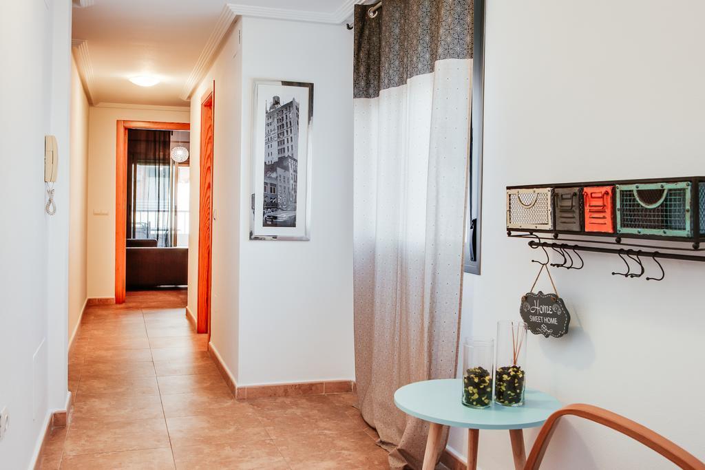 Apartamentos Madrid Torrevieja Dış mekan fotoğraf